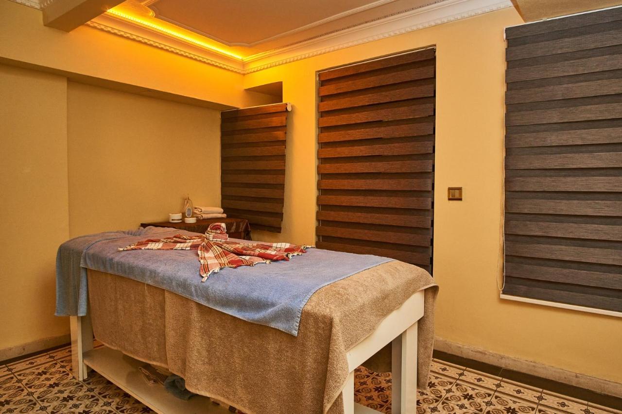 Amber Hotel & Spa Istanbul Bagian luar foto