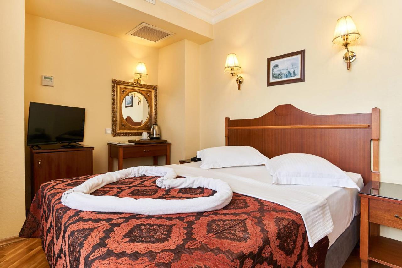 Amber Hotel & Spa Istanbul Bagian luar foto