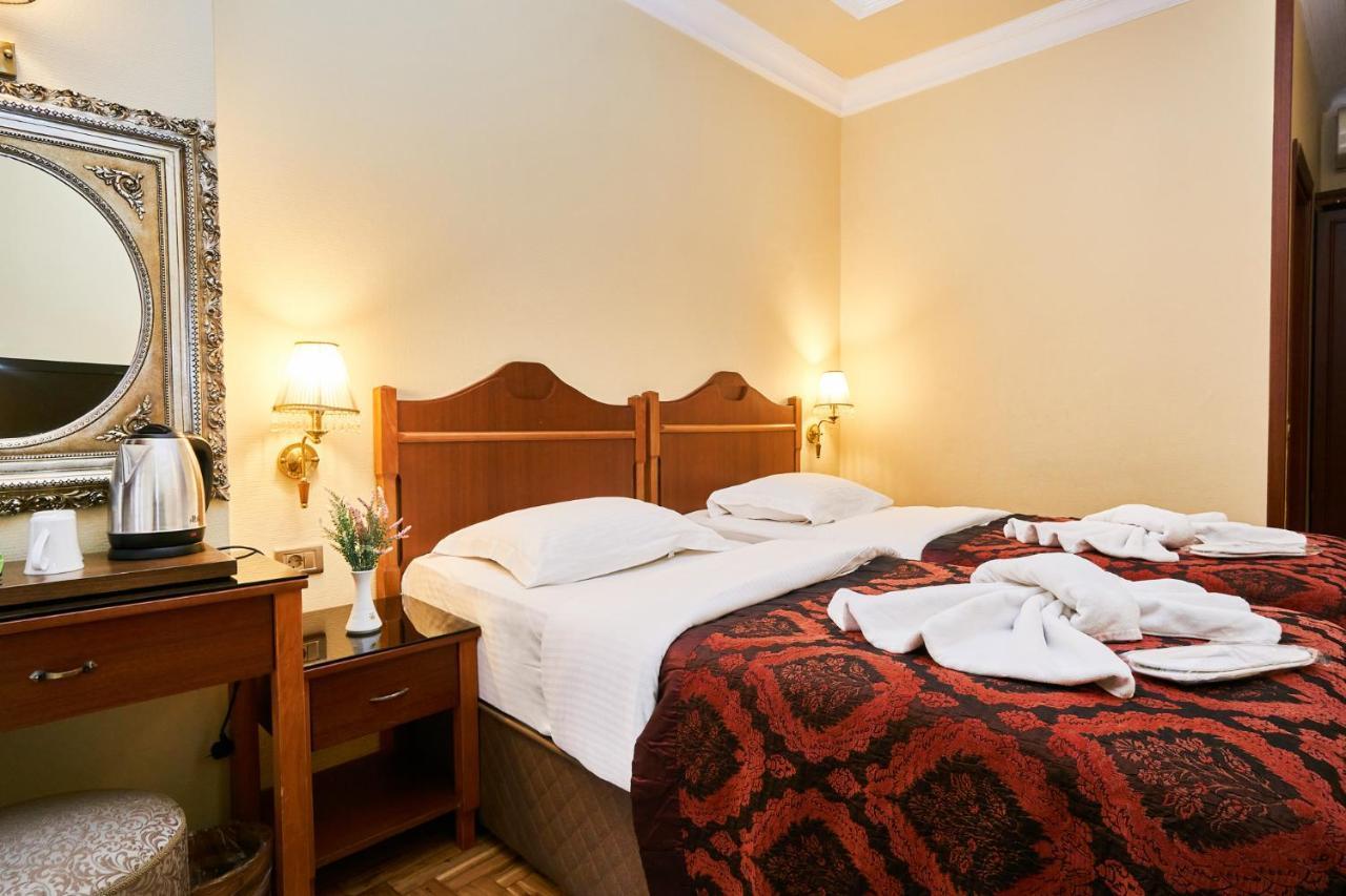 Amber Hotel & Spa Istanbul Bagian luar foto