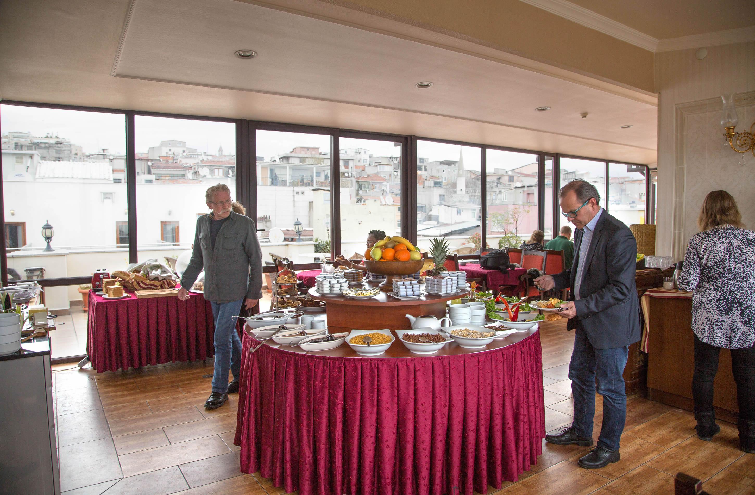 Amber Hotel & Spa Istanbul Bagian luar foto